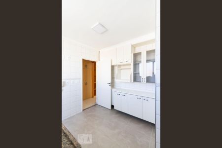 Apartamento para alugar com 69m², 2 quartos e 1 vagaCozinha