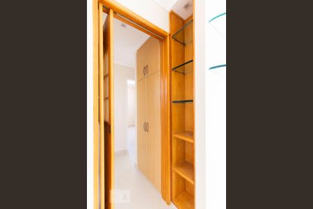 Corredor de apartamento para alugar com 2 quartos, 69m² em Vila Mascote, São Paulo