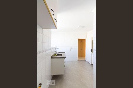 Apartamento para alugar com 69m², 2 quartos e 1 vagaCozinha