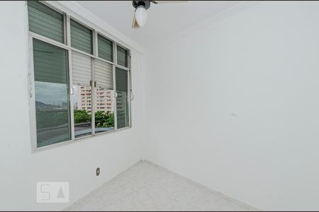Quarto 1 de apartamento à venda com 2 quartos, 50m² em Estácio, Rio de Janeiro