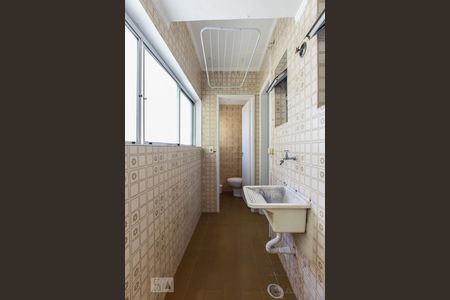 Apartamento para alugar com 95m², 3 quartos e 1 vagaÁrea de Serviço