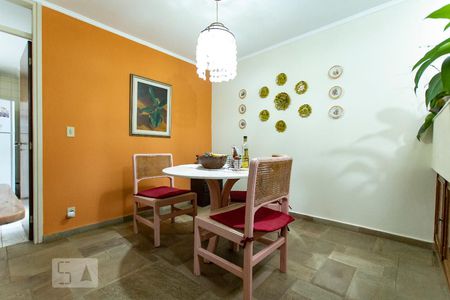 Casa de condomínio à venda com 540m², 3 quartos e 6 vagas Casa de condomínio à venda com 540m², 3 quartos e 6 vagasSala 01