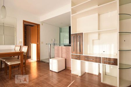 Sala de apartamento à venda com 1 quarto, 50m² em Jardim Londrina, São Paulo