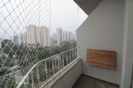 Sacada de apartamento para alugar com 2 quartos, 74m² em Santa Rita, São Paulo