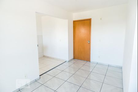 Sala de apartamento à venda com 2 quartos, 48m² em Protásio Alves, Porto Alegre