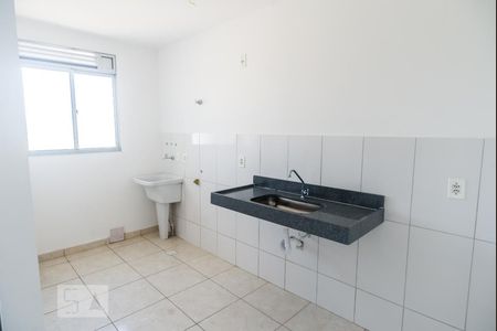 Cozinha de apartamento à venda com 2 quartos, 48m² em Protásio Alves, Porto Alegre