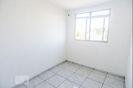 Quarto 1 de apartamento à venda com 2 quartos, 48m² em Protásio Alves, Porto Alegre