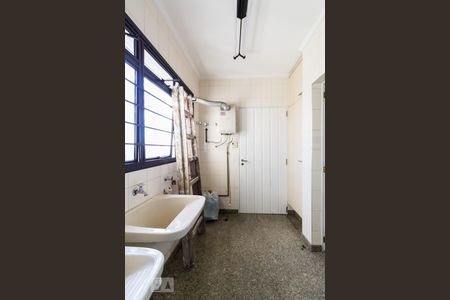 Apartamento para alugar com 213m², 3 quartos e 3 vagasÁrea de serviço