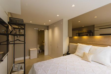 Apartamento à venda com 70m², 2 quartos e 1 vagaSuíte