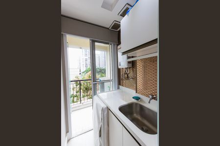 Apartamento à venda com 70m², 2 quartos e 1 vagaÁrea de Serviço