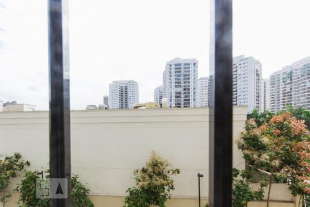 Apartamento à venda com 70m², 2 quartos e 1 vagaVista Suíte