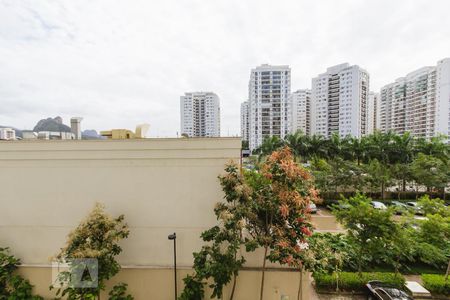 Apartamento à venda com 70m², 2 quartos e 1 vagaVista Varanda Área de Serviço