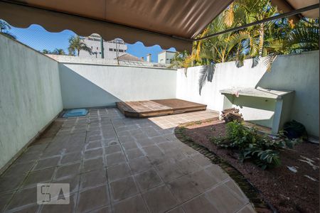 Casa de condomínio para alugar com 190m², 3 quartos e 3 vagasÁrea externa