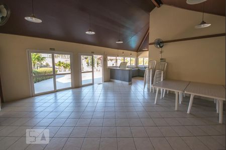 Casa de condomínio para alugar com 190m², 3 quartos e 3 vagasÁrea comum - Salão de festas