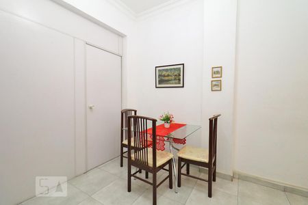 Sala. de apartamento para alugar com 1 quarto, 35m² em Copacabana, Rio de Janeiro