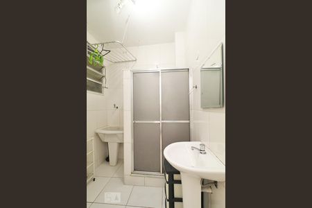 Banheiro. de apartamento para alugar com 1 quarto, 35m² em Copacabana, Rio de Janeiro