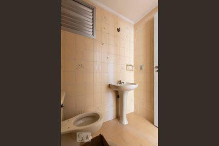 Banheiro Social de apartamento para alugar com 2 quartos, 60m² em Vila da Saúde, São Paulo