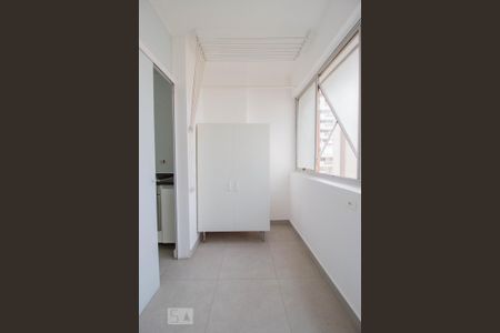 Apartamento para alugar com 130m², 3 quartos e 1 vaga Apartamento para alugar com 130m², 3 quartos e 1 vagaÁrea de Serviço