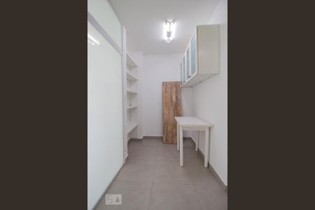 Apartamento para alugar com 130m², 3 quartos e 1 vaga Apartamento para alugar com 130m², 3 quartos e 1 vagaCozinha