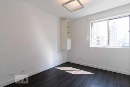 Apartamento para alugar com 130m², 3 quartos e 1 vaga Apartamento para alugar com 130m², 3 quartos e 1 vagaSuíte