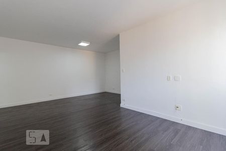 Sala de apartamento para alugar com 3 quartos, 130m² em Jardim Paulista, São Paulo