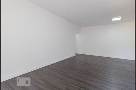 Sala de apartamento para alugar com 3 quartos, 130m² em Jardim Paulista, São Paulo