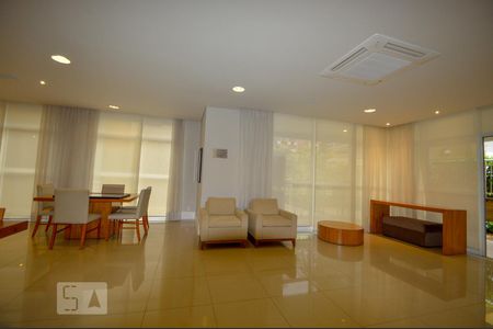 Apartamento para alugar com 77m², 2 quartos e 2 vagasSalao de Festa