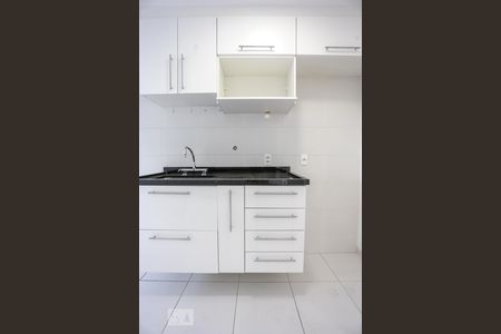 Apartamento para alugar com 77m², 2 quartos e 2 vagasCozinha