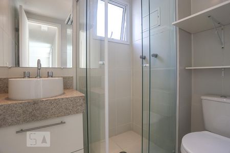 Apartamento para alugar com 77m², 2 quartos e 2 vagasBanheiro Social