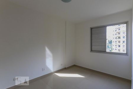 Apartamento à venda com 72m², 2 quartos e 1 vagaQuarto 2