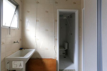 Apartamento à venda com 72m², 2 quartos e 1 vagaÁrea de Serviço