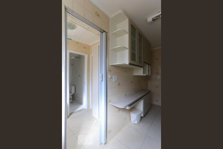 Apartamento à venda com 72m², 2 quartos e 1 vagaCozinha - Armários