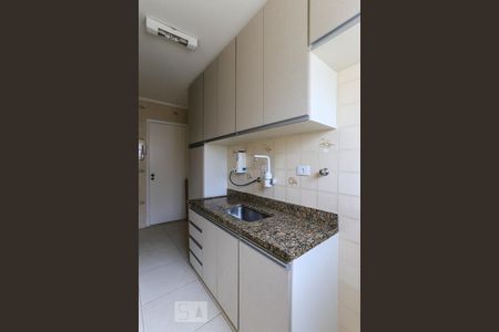 Apartamento à venda com 72m², 2 quartos e 1 vagaCozinha - Armários