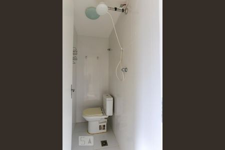 Apartamento à venda com 72m², 2 quartos e 1 vagaBanheiro de Serviço