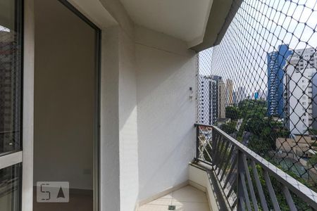 Apartamento à venda com 72m², 2 quartos e 1 vagavaranda