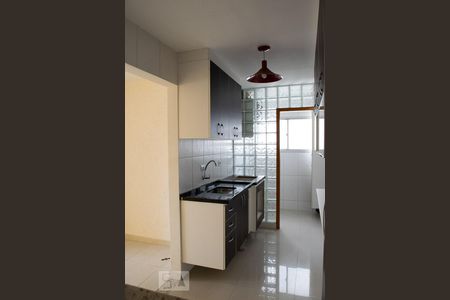 Apartamento à venda com 48m², 2 quartos e 1 vaga Apartamento à venda com 48m², 2 quartos e 1 vagaCOZINHA