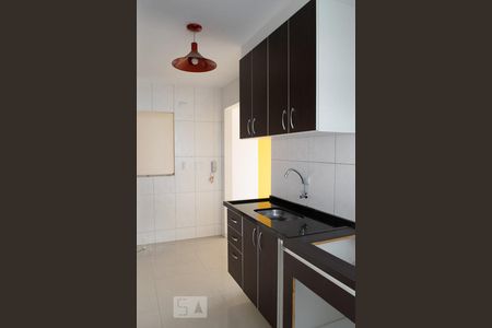 Apartamento à venda com 48m², 2 quartos e 1 vaga Apartamento à venda com 48m², 2 quartos e 1 vagaCOZINHA
