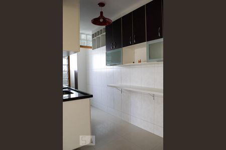 Apartamento à venda com 48m², 2 quartos e 1 vaga Apartamento à venda com 48m², 2 quartos e 1 vagaCOZINHA