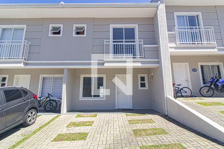 Casa de condomínio para alugar com 92m², 3 quartos e 2 vagas Casa de condomínio para alugar com 92m², 3 quartos e 2 vagasFachada