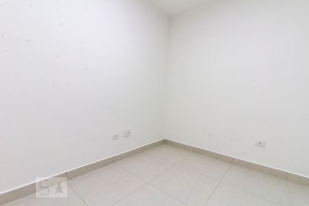 Quarto 2 de apartamento para alugar com 2 quartos, 45m² em Vila Nova Mazzei, São Paulo