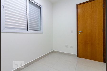 Quarto 1 de apartamento para alugar com 2 quartos, 40m² em Vila Nova Mazzei, São Paulo