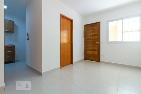 Sala de apartamento para alugar com 2 quartos, 40m² em Vila Nova Mazzei, São Paulo