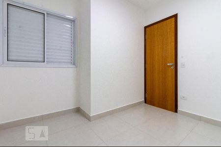 Quarto 2 de apartamento para alugar com 2 quartos, 40m² em Vila Nova Mazzei, São Paulo