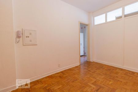 Apartamento à venda com 45m², 1 quarto e sem vagaSala