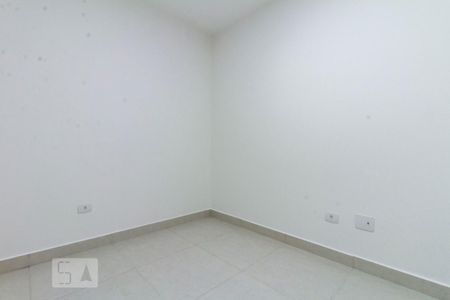 Quarto 2 de apartamento para alugar com 2 quartos, 45m² em Vila Nova Mazzei, São Paulo