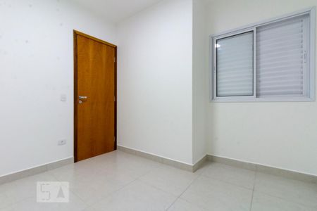 Quarto 2 de apartamento para alugar com 2 quartos, 45m² em Vila Nova Mazzei, São Paulo