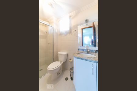 Banheiro de apartamento para alugar com 3 quartos, 75m² em Jardim Antonio Von Zuben, Campinas