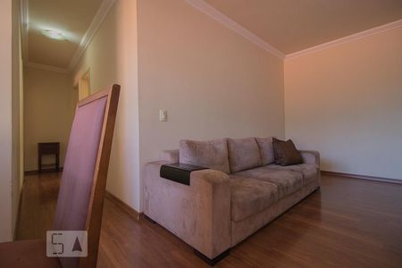 Sala de apartamento para alugar com 3 quartos, 66m² em Coração Eucarístico, Belo Horizonte