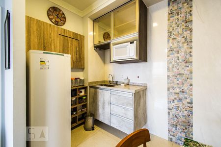 Cozinha de apartamento para alugar com 1 quarto, 41m² em Vila Dom Pedro I, São Paulo