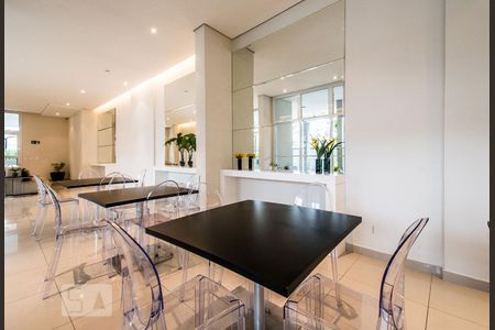Apartamento para alugar com 41m², 1 quarto e 1 vagaÁrea Externa - Salão de Festas